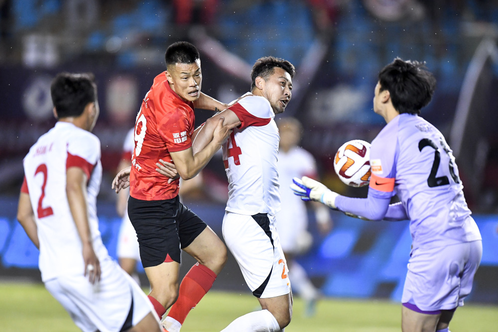 包含赛后突围战来临；葡萄牙体育围绕中超止住颓势；媒体盛赞；球队文化再被提及的词条