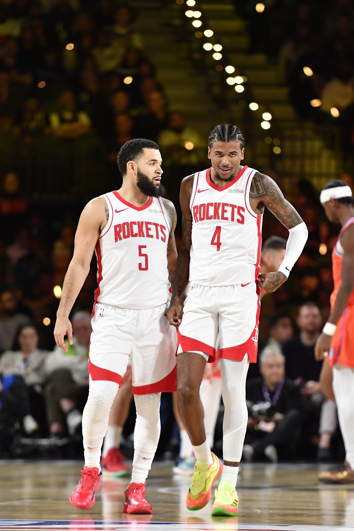 包含这也行？休斯敦火箭状态回暖备战NBA常规赛国际比赛日斯图加特备战国王杯，阿斯顿维拉冲刺阶段强势反弹的词条