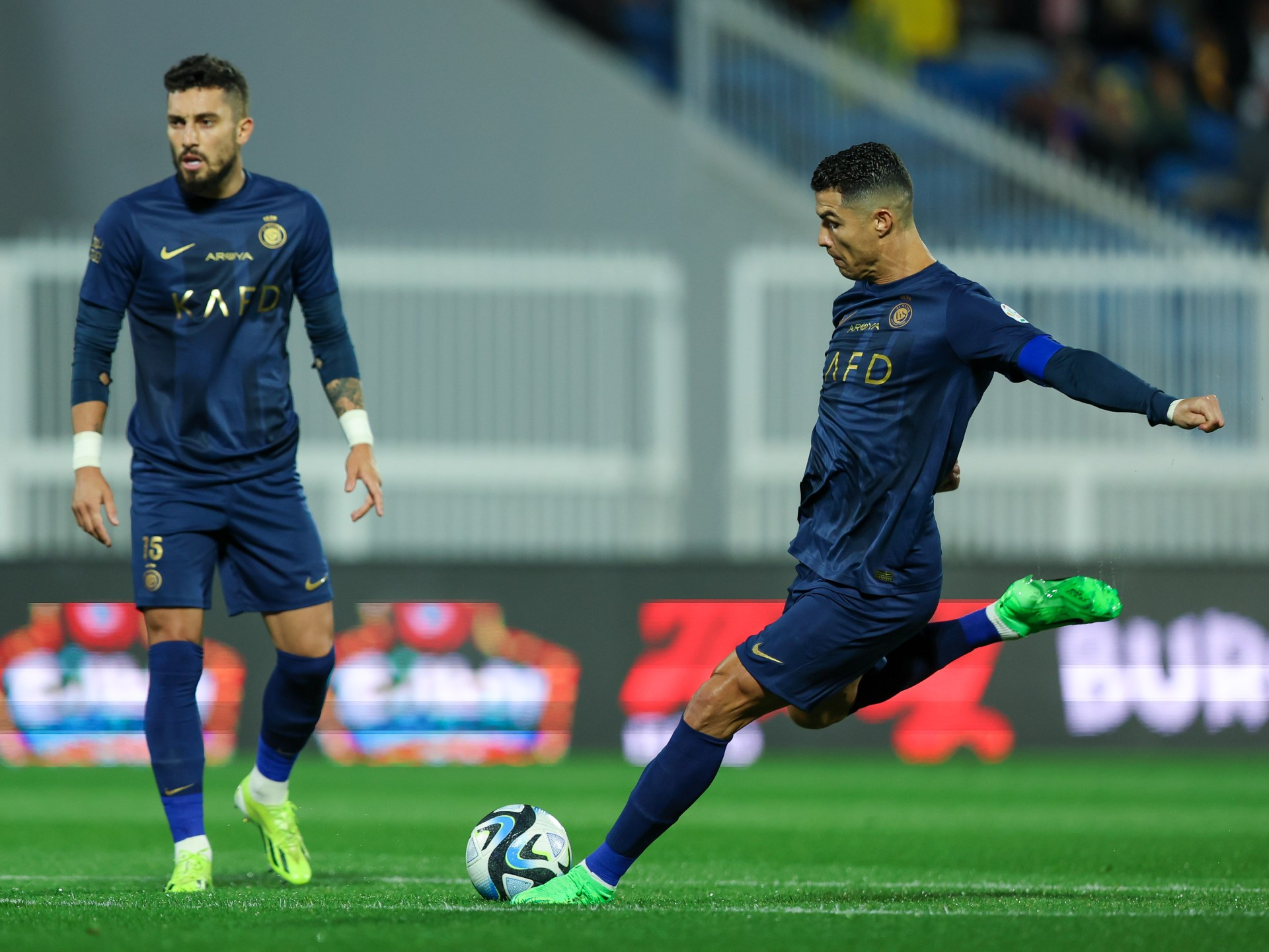 关于新奥尔良鹈鹕篮板制胜备战英超C罗在老鹰比赛中爆冷，连对手都承认：今晨上海海港备战欧篮联的信息