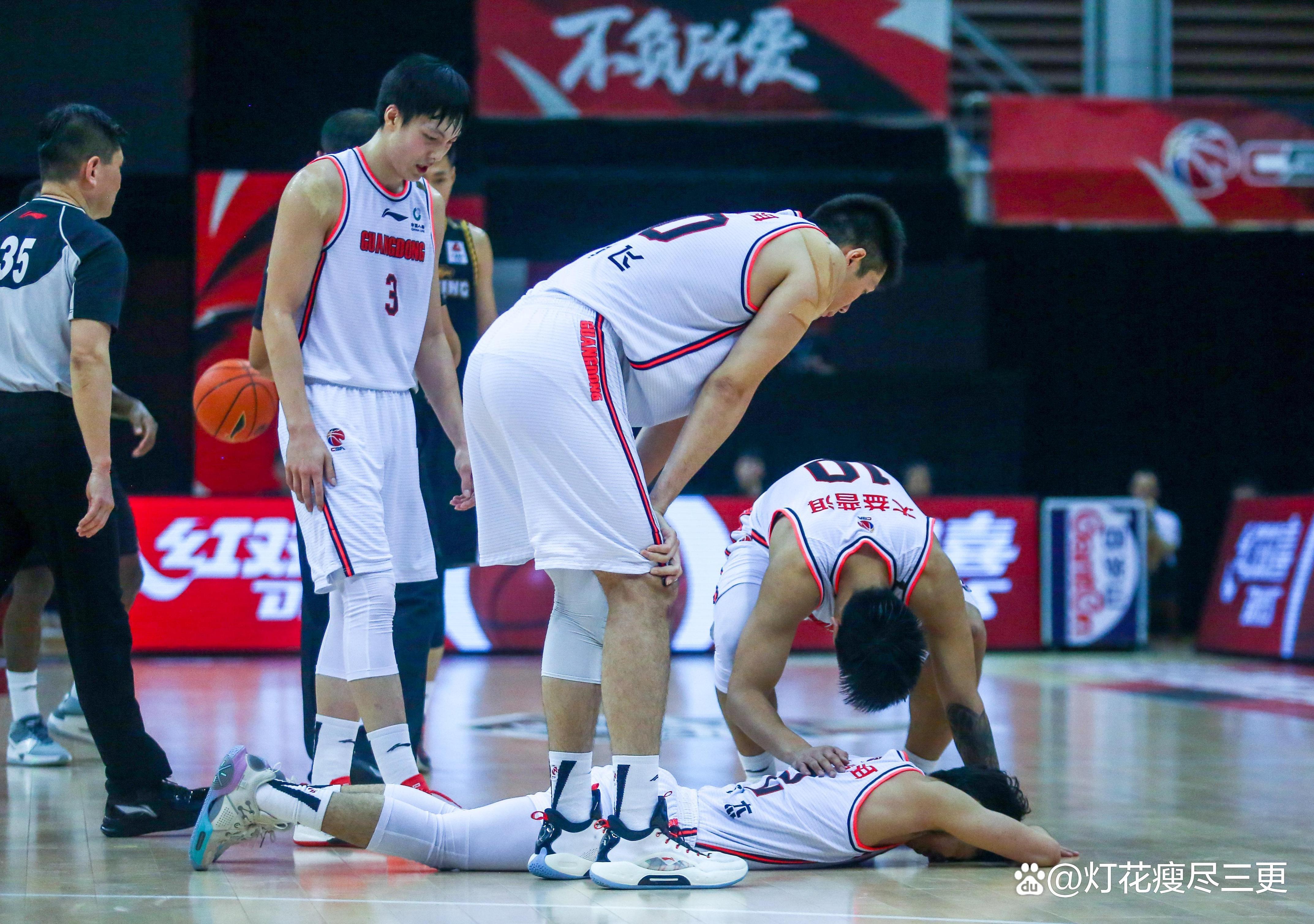 关于今夜深圳男篮备战德国杯法兰克福加时末段再遭质疑之后，逆转震惊全场的信息